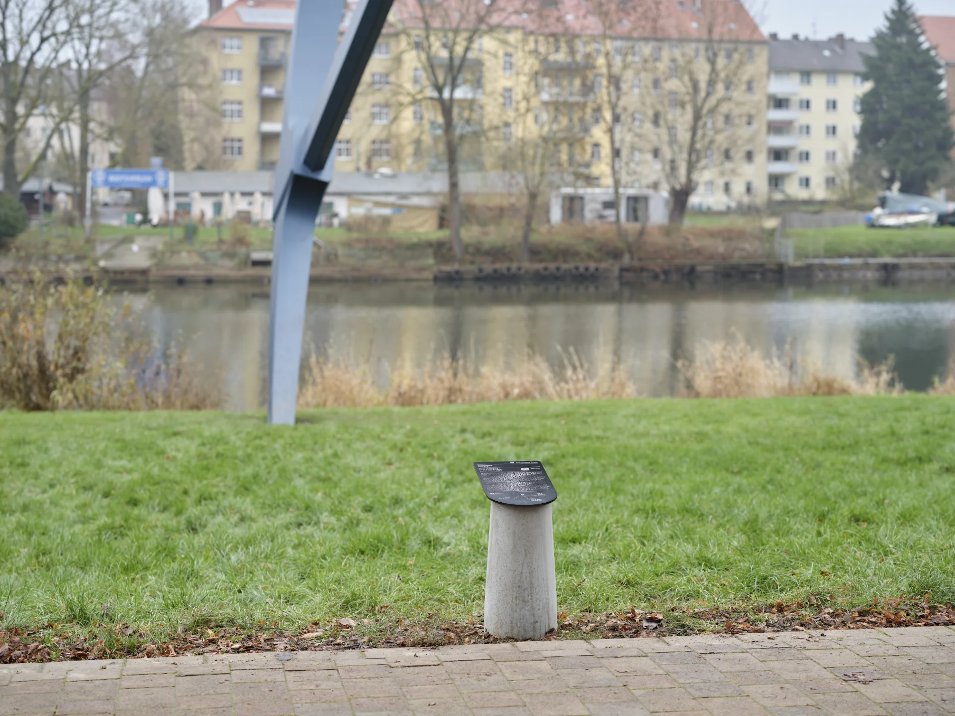 251218_Bdwk_Spitzhacke01